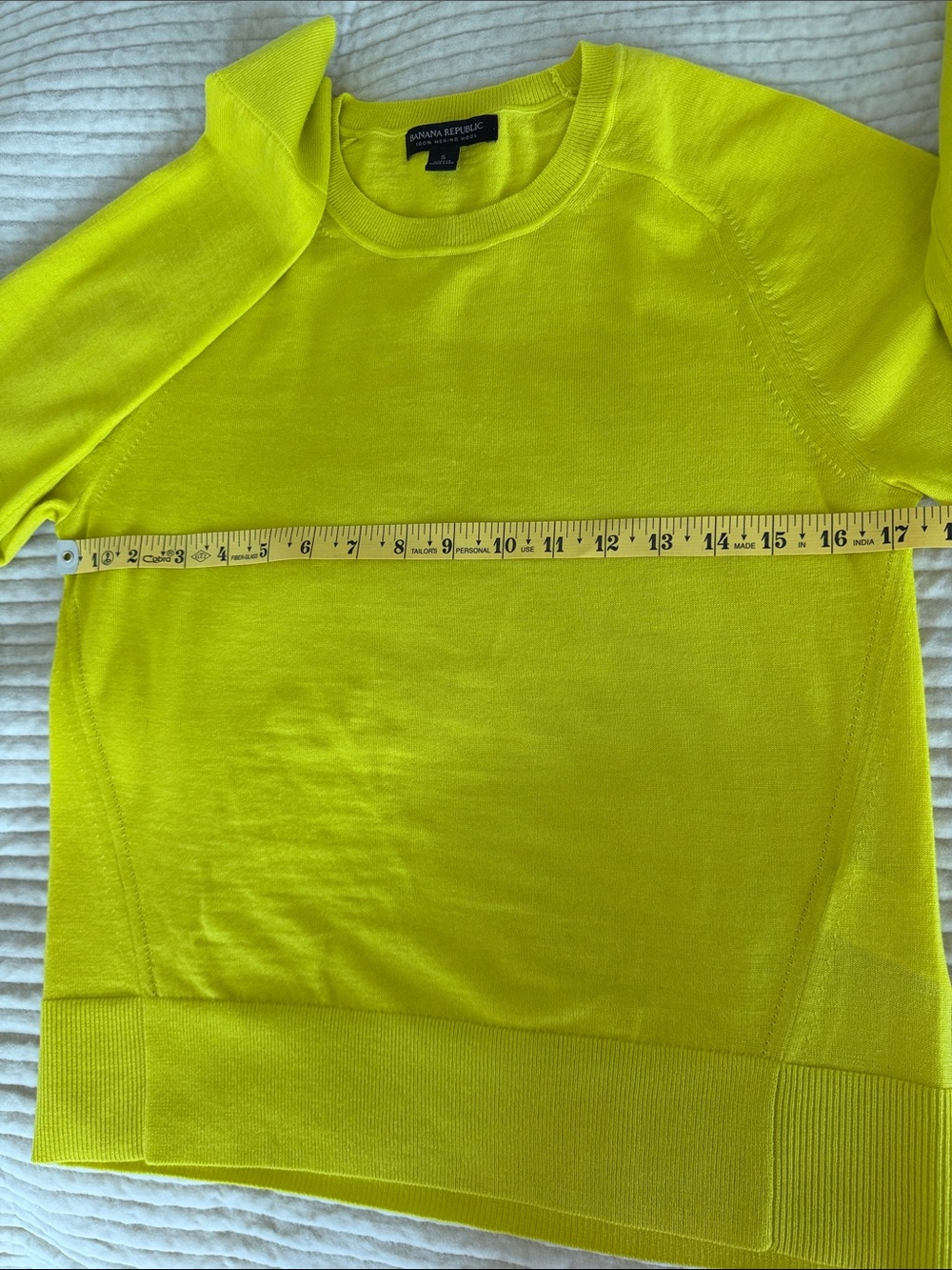 Banana Republic Women’s Crewneck Sweater in Lemon Yellow Merino Wool Size S - Picture 9 of 14